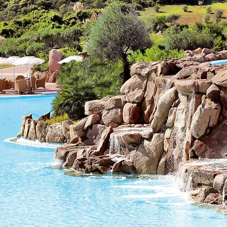 Colonna Resort, A Colonna Luxury Hotel, 5* 切尔沃港