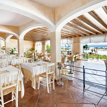 מלון Colonna Resort, A Colonna Luxury Hotel, פורטו צ'רבו