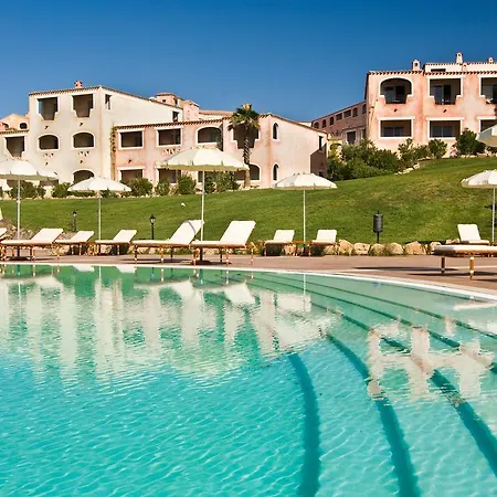 Colonna Resort, A Colonna Luxury Hotel, פורטו צ'רבו