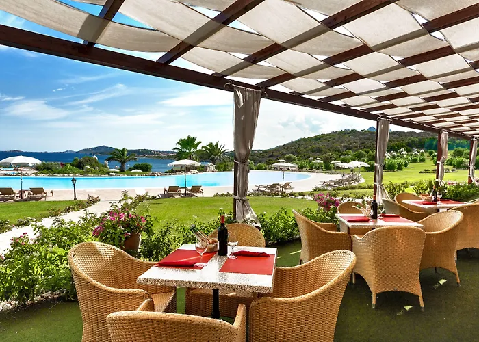 Colonna Resort, A Colonna Luxury Hotel, فندق 5*