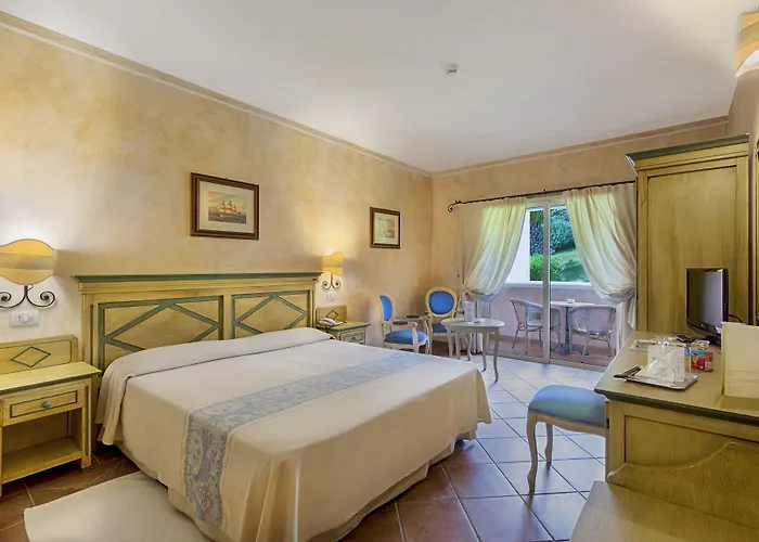 Отель Colonna Resort, A Colonna Luxury Hotel,