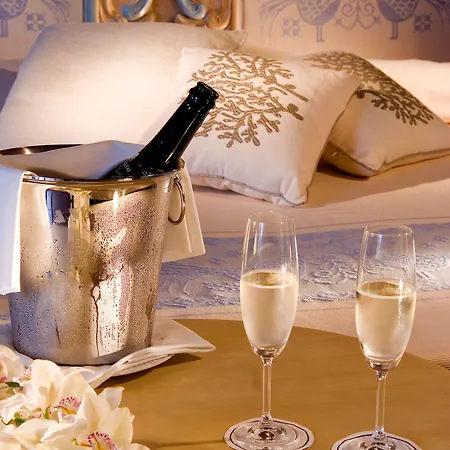 Colonna Resort, A Colonna Luxury Hotel, Готель 5*